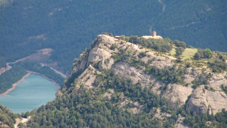 Descubre la belleza de Panta Sant Llorenç: ¡un paraíso en Morunys!